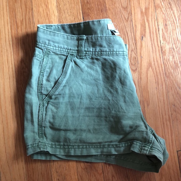 J.CREW army colored linen shorts. Women’s size 4 - Picture 3 of 4